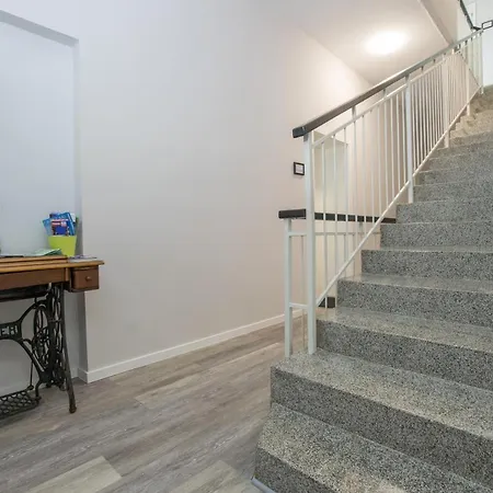 Gambera Apartman Pirovac